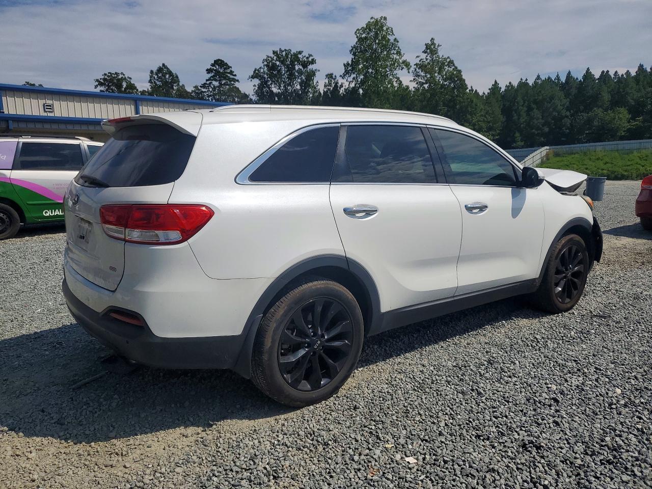 2017 Kia Sorento Lx - Фото 3
