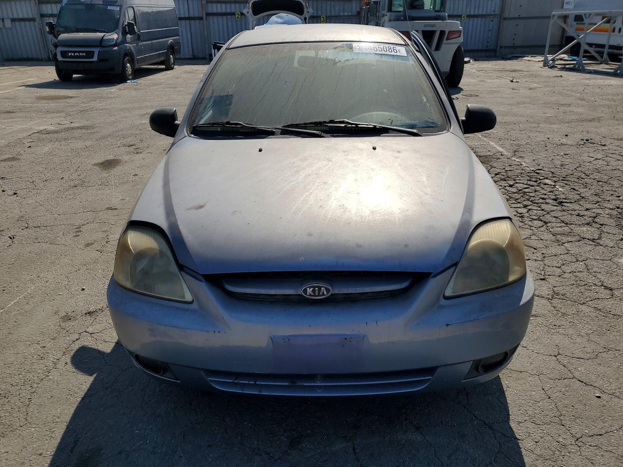2003 Kia Rio Base - Image 5