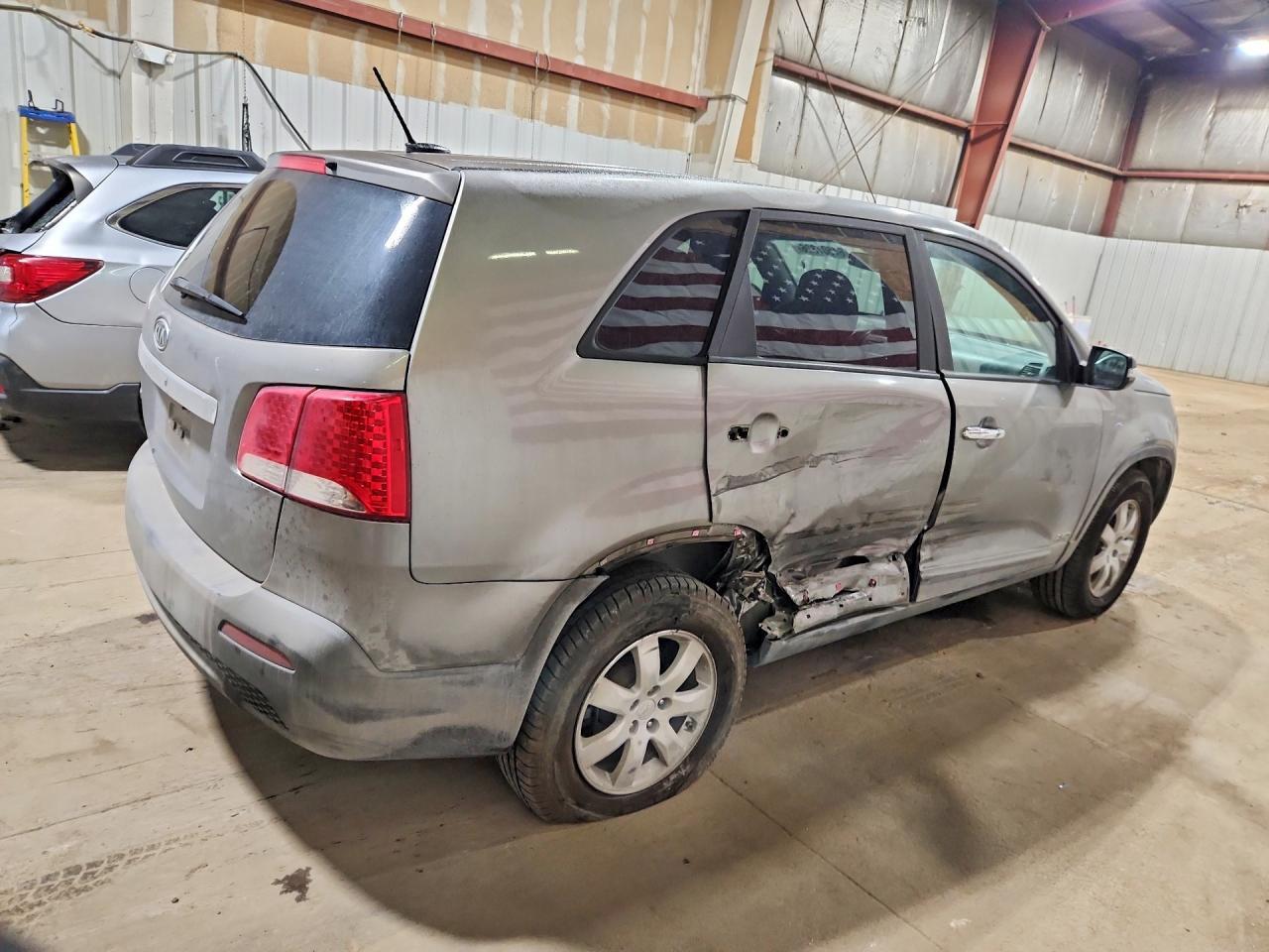 2011 Kia Sorento Lx - Фото 3