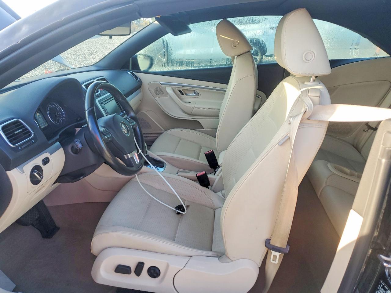 2013 Volkswagen Eos Komfort - Image 7
