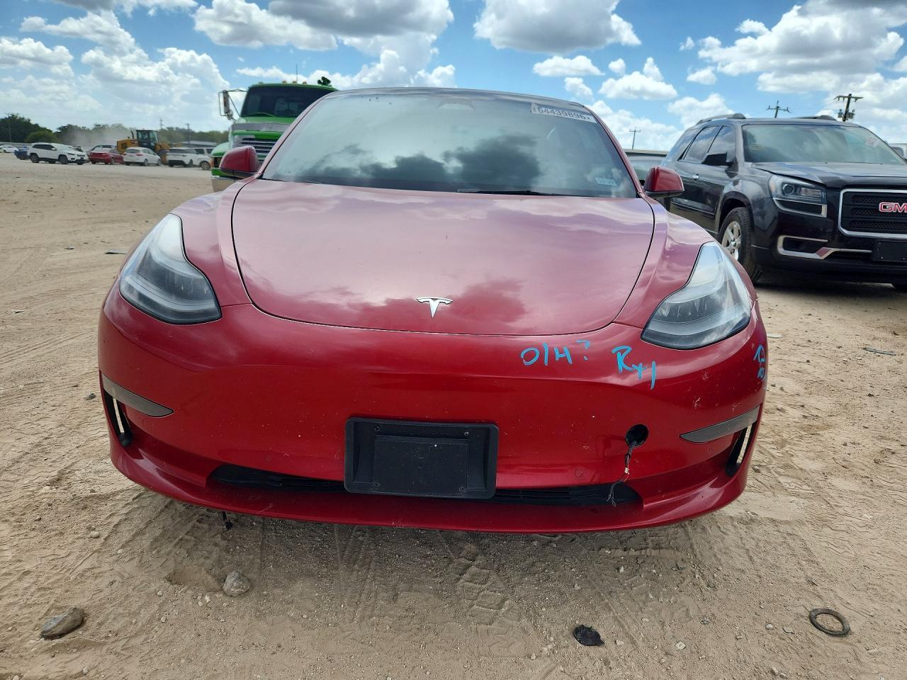 2022 Tesla Model 3 - Фото 5