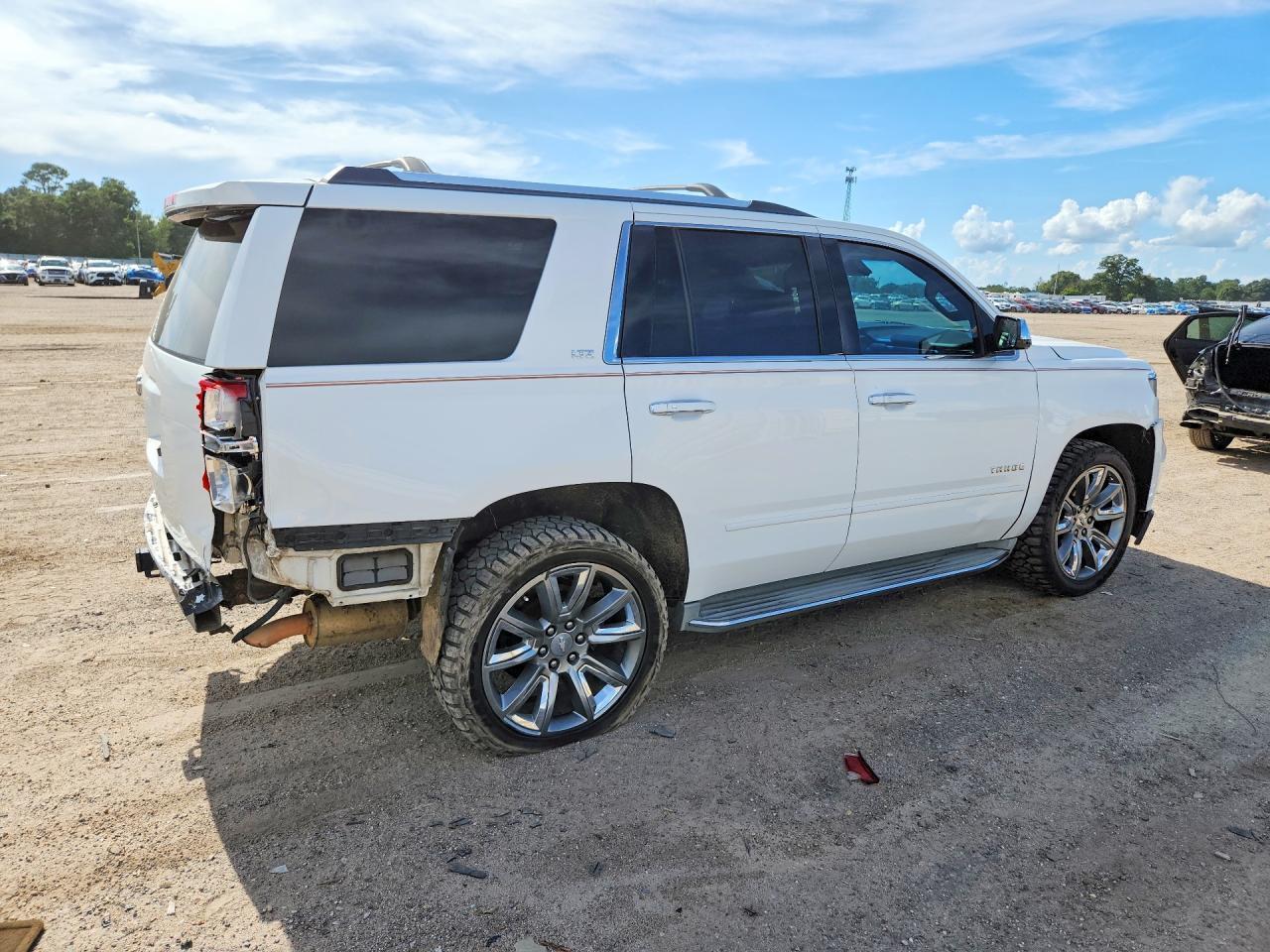 2015 Chevrolet Tahoe K1500 Ltz - Image 3