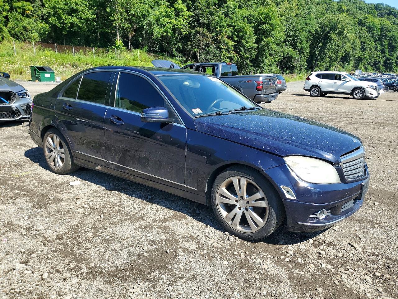 2010 Mercedes-Benz C Class - Фото 4
