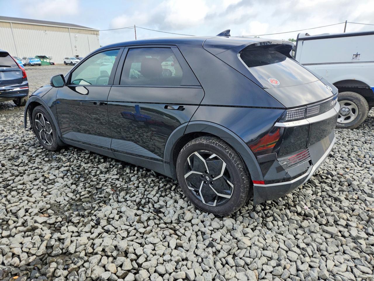 2023 Hyundai Ioniq 5 - Image 2