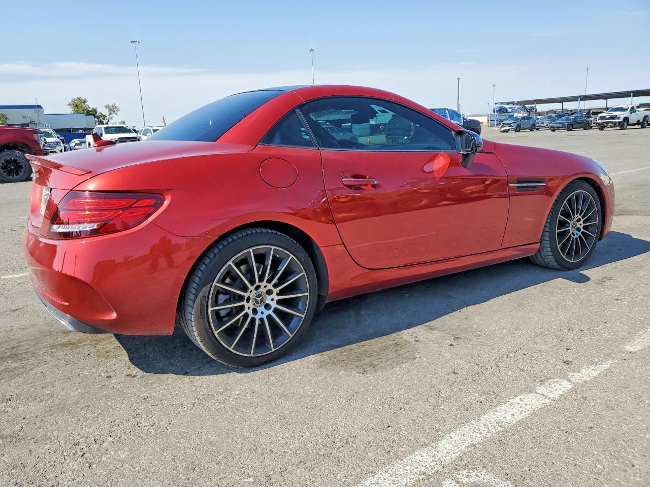 2018 Mercedes-Benz Slc 300 - Image 3