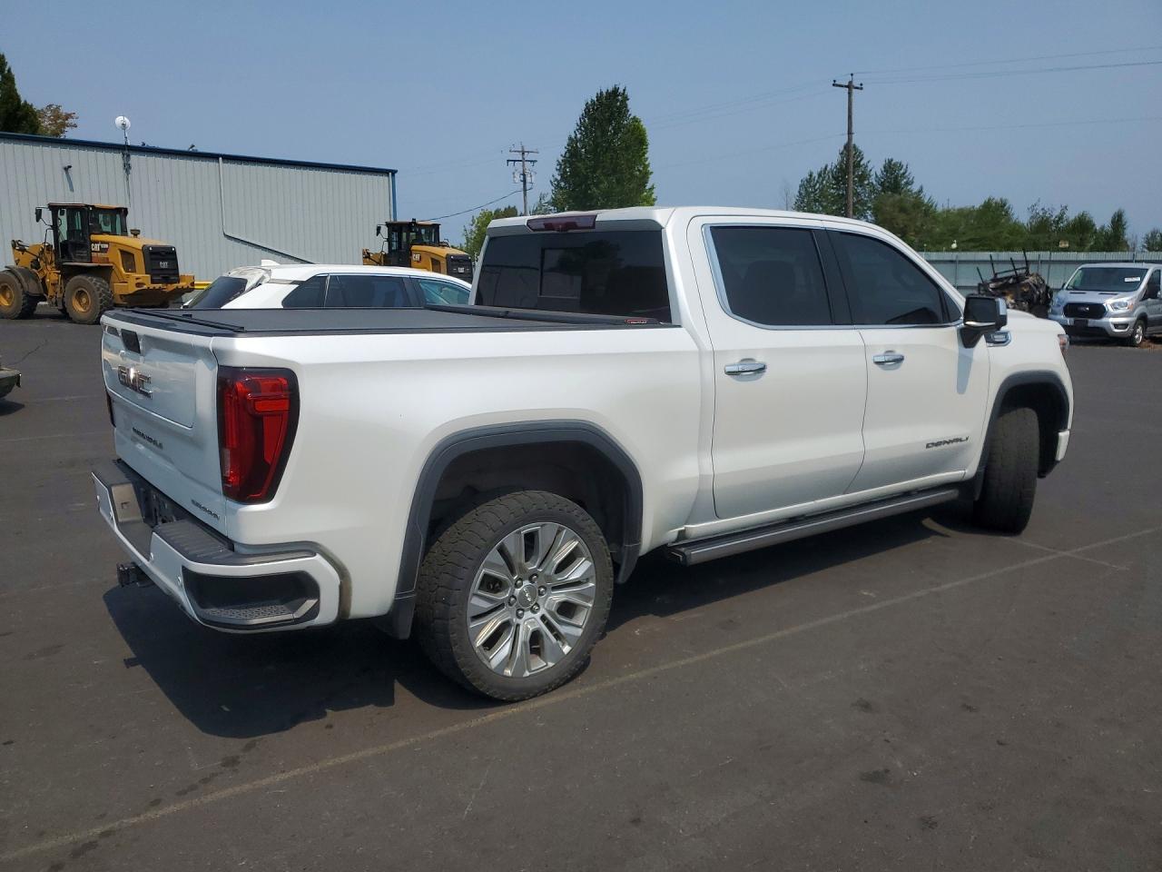 2021 GMC Sierra K1500 Denali - Image 3