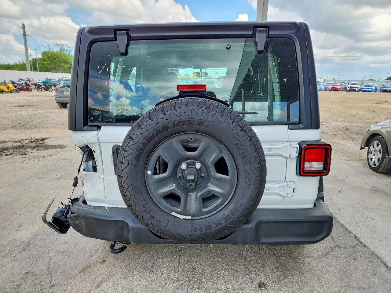 2025 Jeep Wrangler Sport - Фото 6