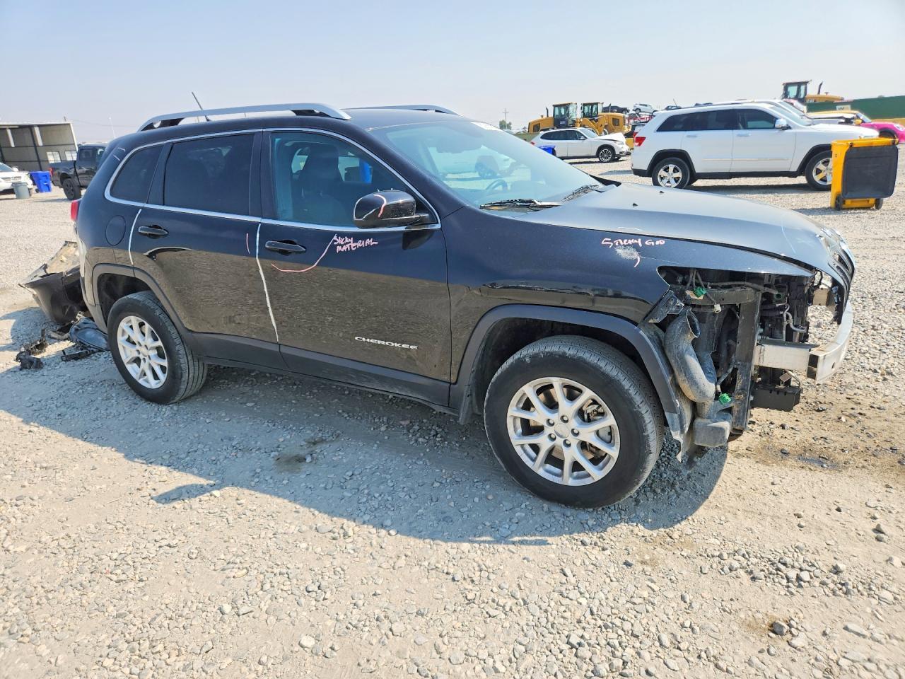 2015 Jeep Cherokee Latitude - Фото 4