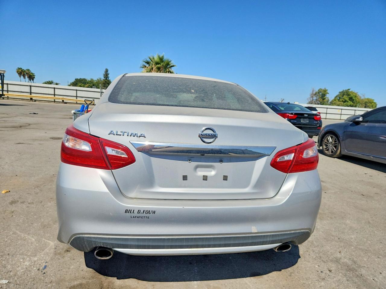 2016 Nissan Altima 2.5 S - Image 6