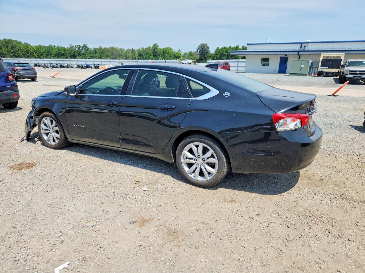 2019 Chevrolet Impala Lt - Фото 2