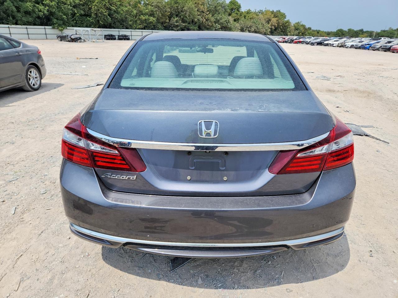 2017 Honda Accord Lx - Фото 6