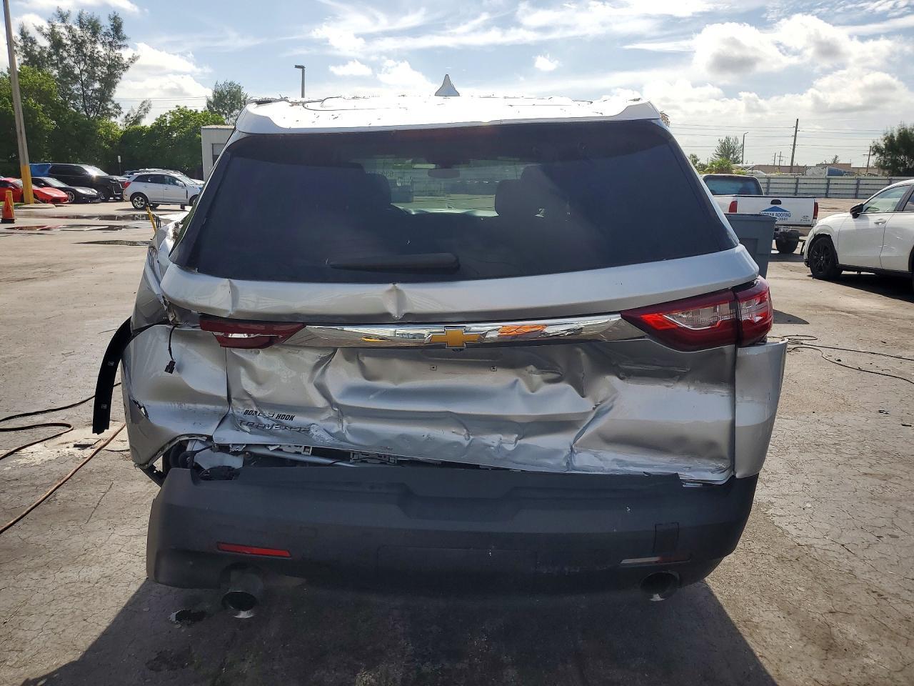 2020 Chevrolet Traverse Ls - Image 6