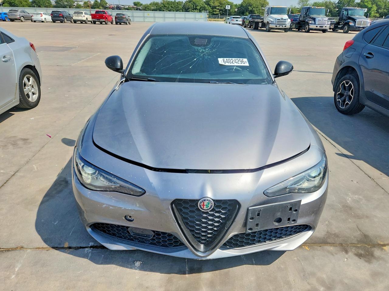2020 Alfa Romeo Giulia - Фото 5