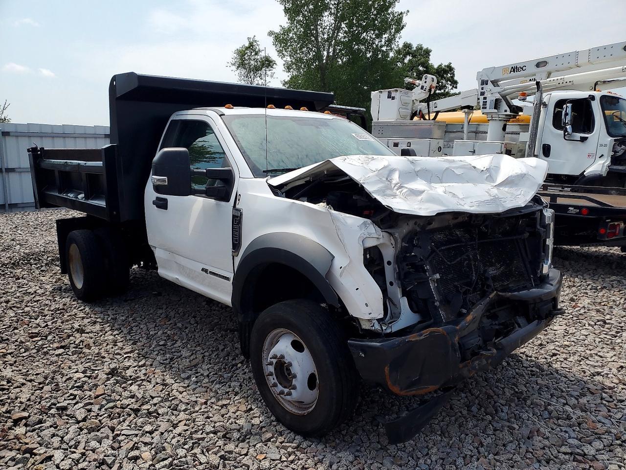 2019 Ford F550 Super Duty - Image 4
