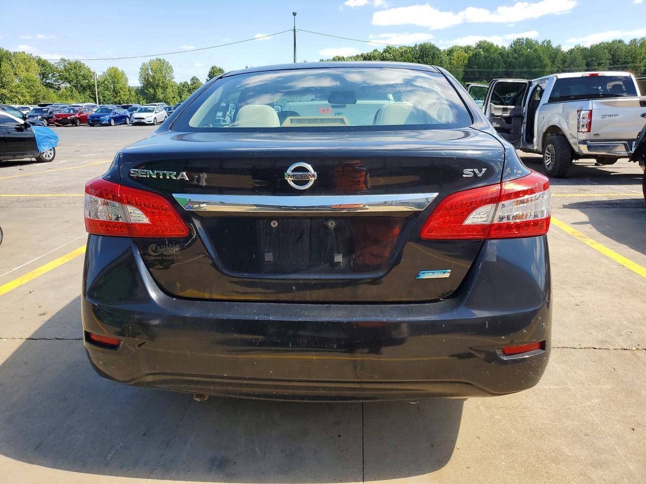 2013 Nissan Sentra S - Фото 6