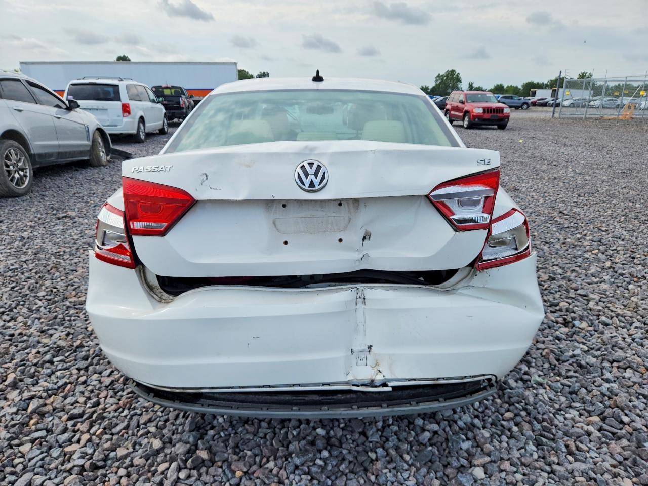 2012 Volkswagen Passat Se - Фото 6