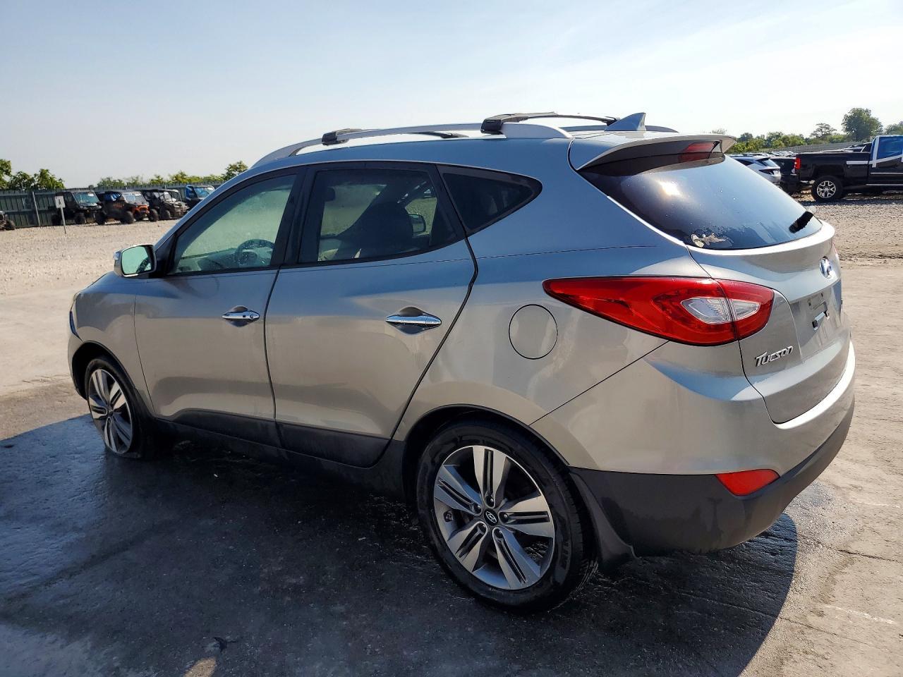 2015 Hyundai Tucson Limited - Image 2