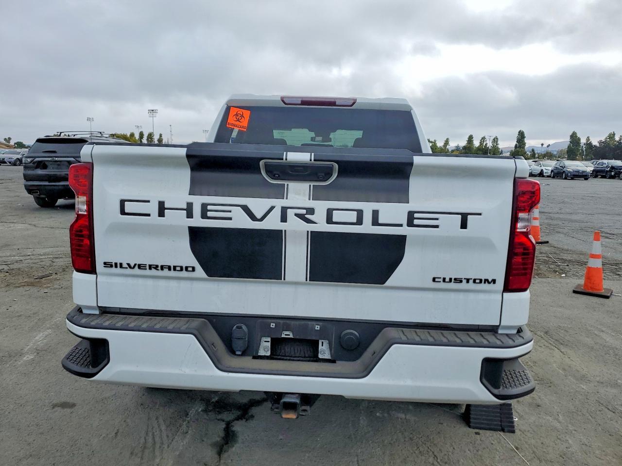 2023 Chevrolet Silverado C1500 Custom - Фото 6