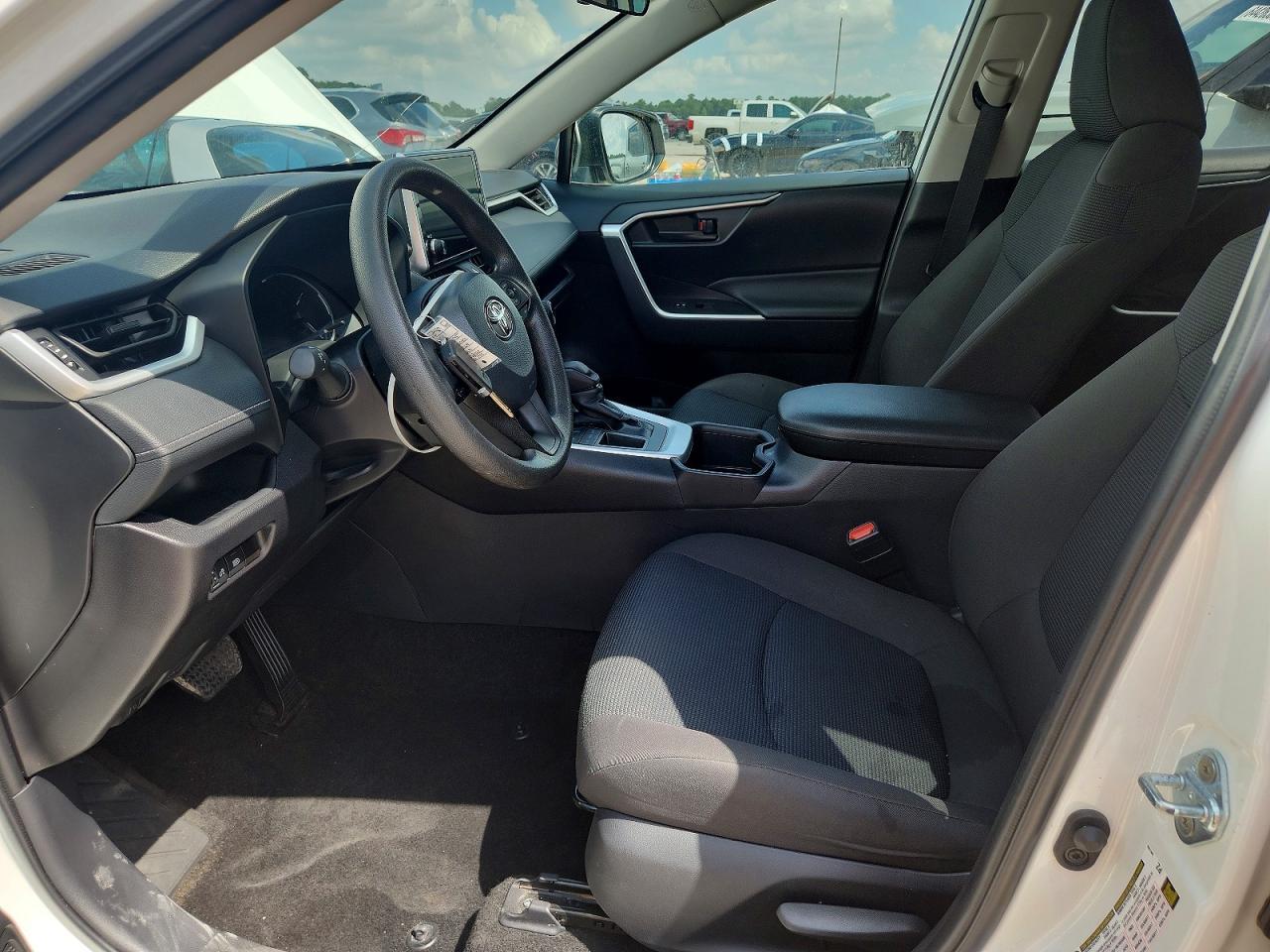 2025 Toyota Rav4 Le - Фото 7