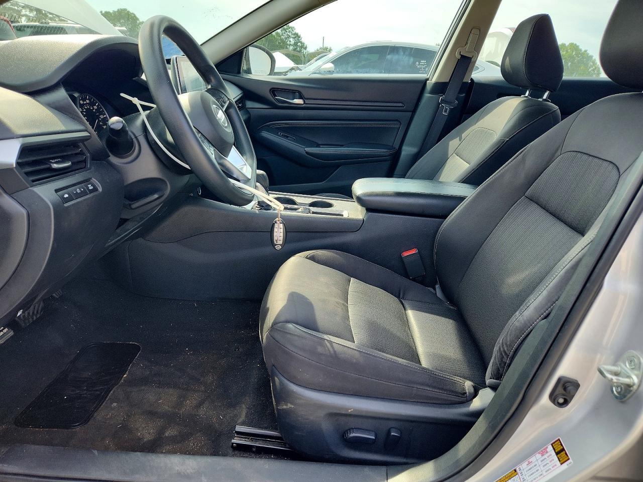 2020 Nissan Altima S - Фото 7