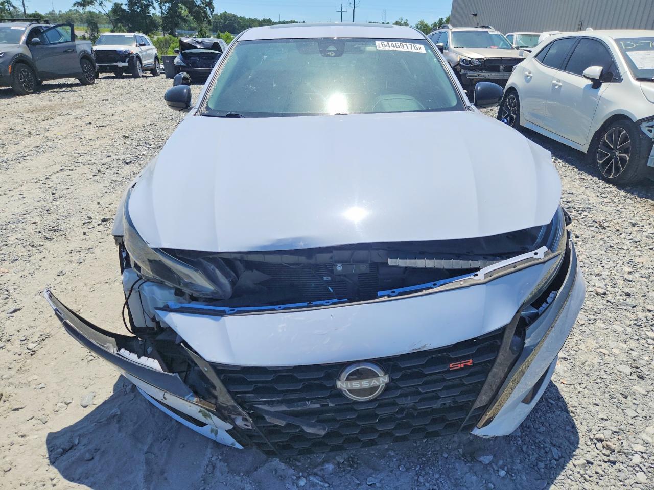 2023 Nissan Altima Sr - Фото 5