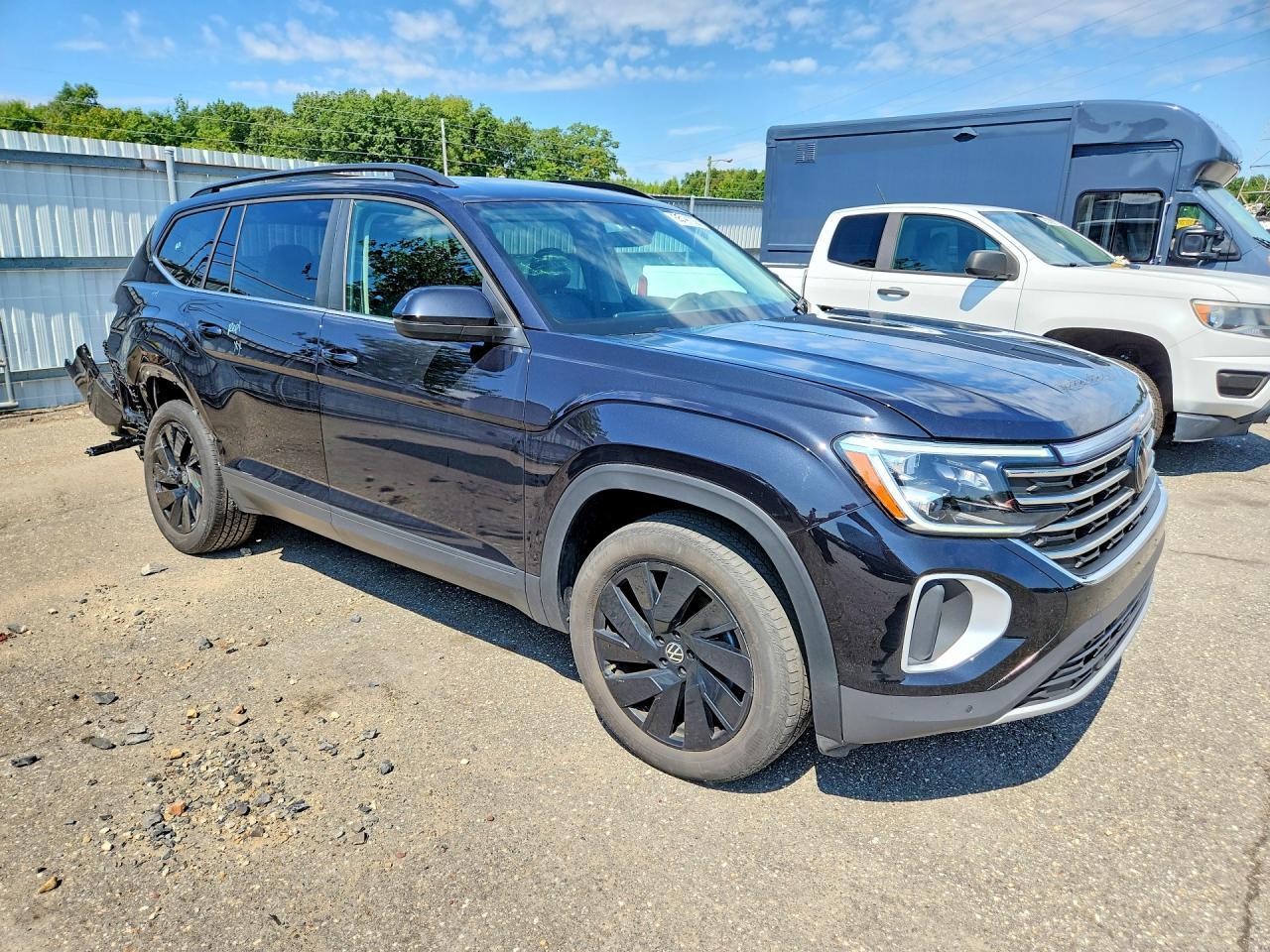 2024 Volkswagen Atlas Se - Image 4