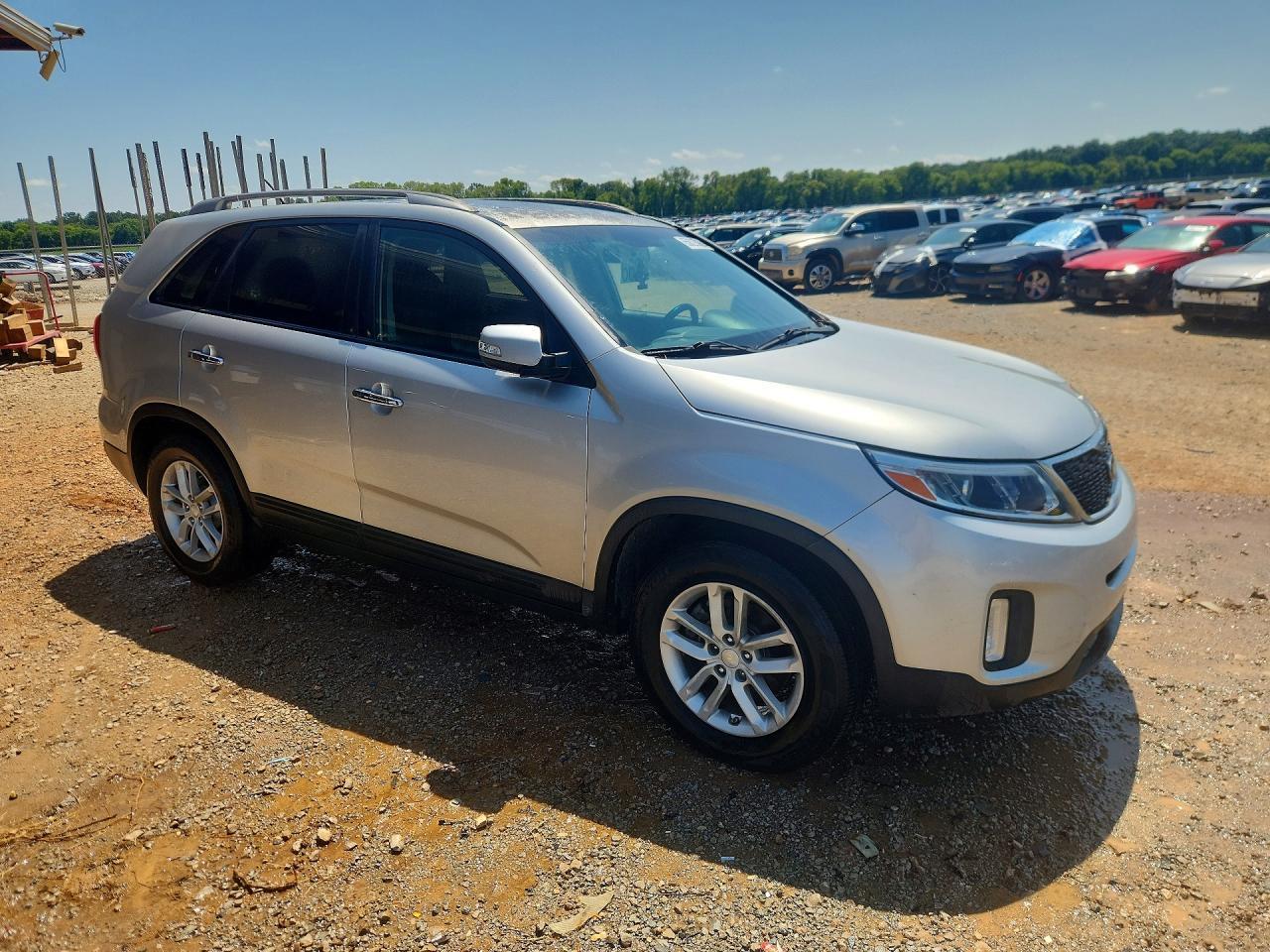 2014 Kia Sorento Lx - Image 4