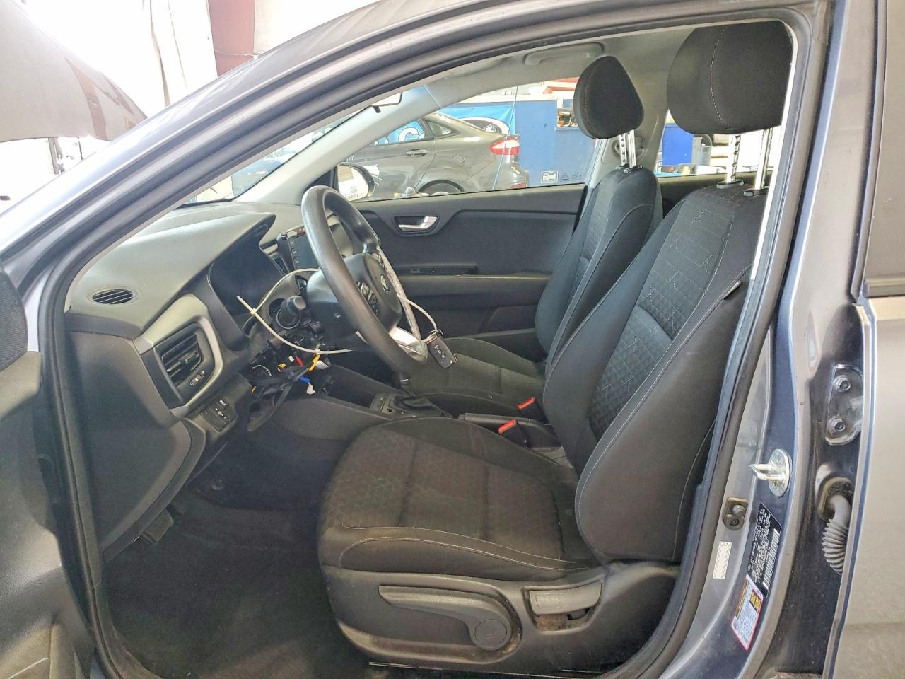 2019 Kia Rio S - Фото 7