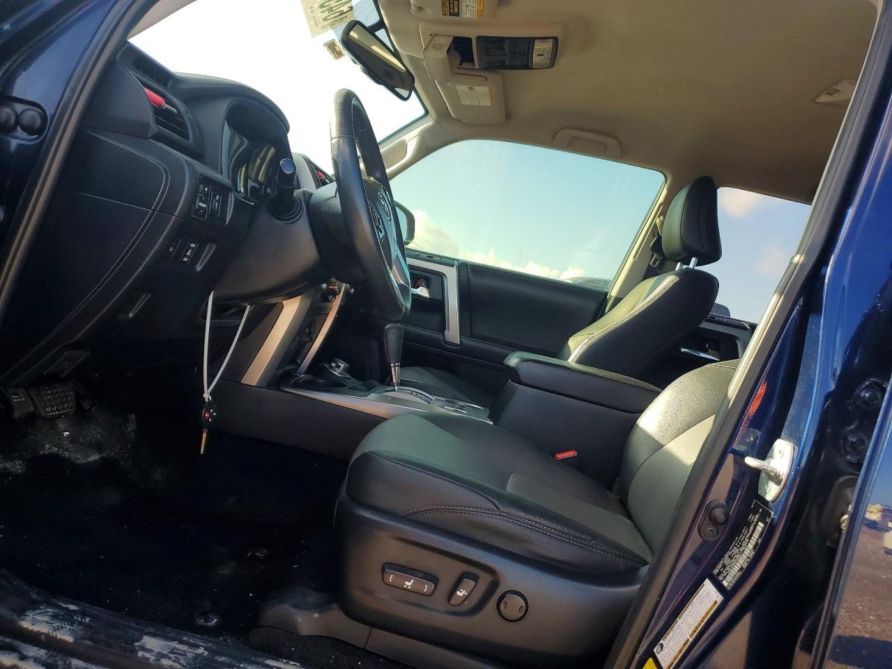 2019 Toyota 4Runner Sr5 Premium - Image 7