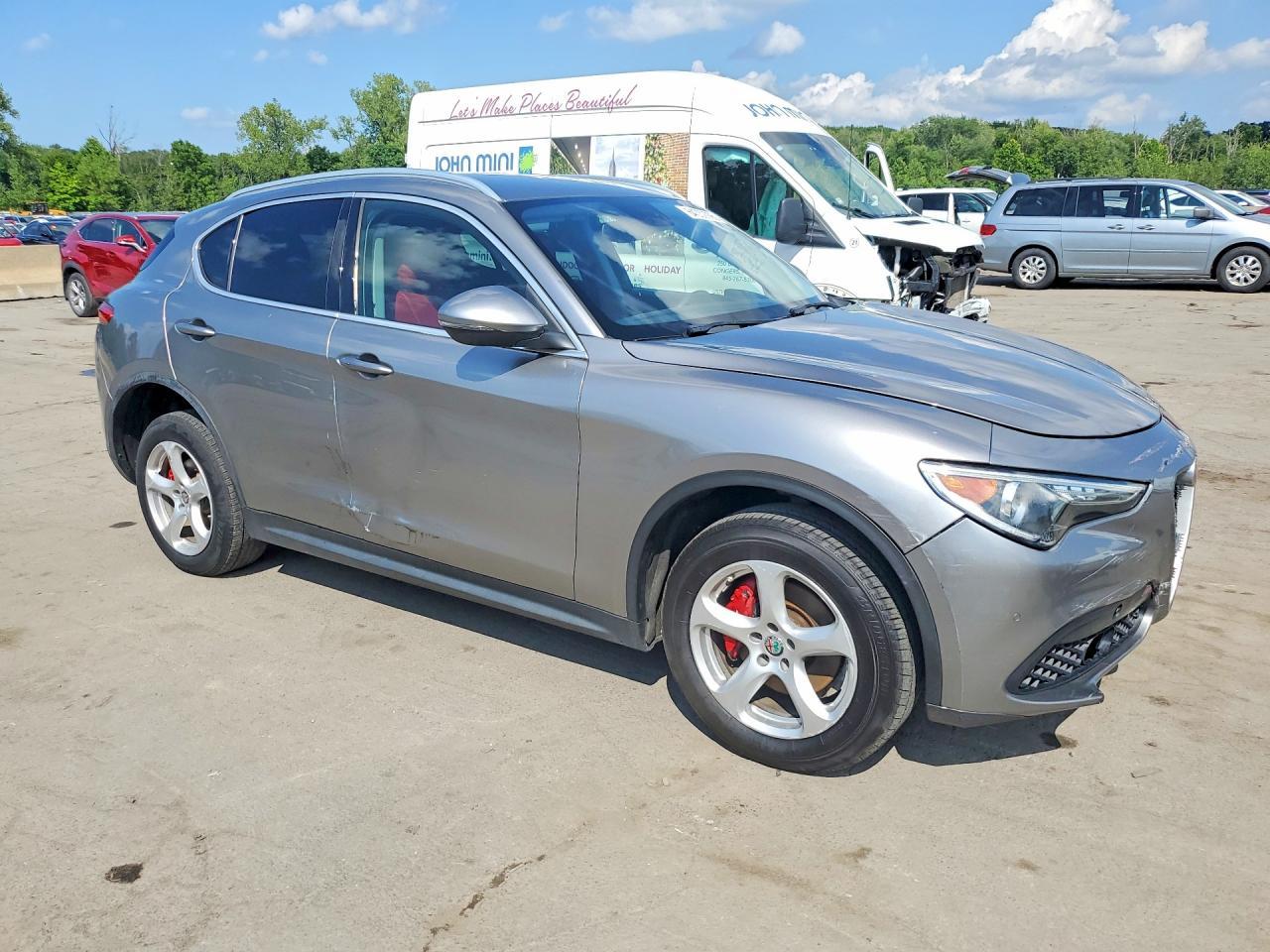 2018 Alfa Romeo Stelvio - Фото 4