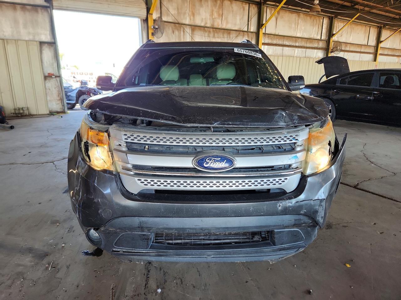 2015 Ford Explorer Xlt - Фото 5
