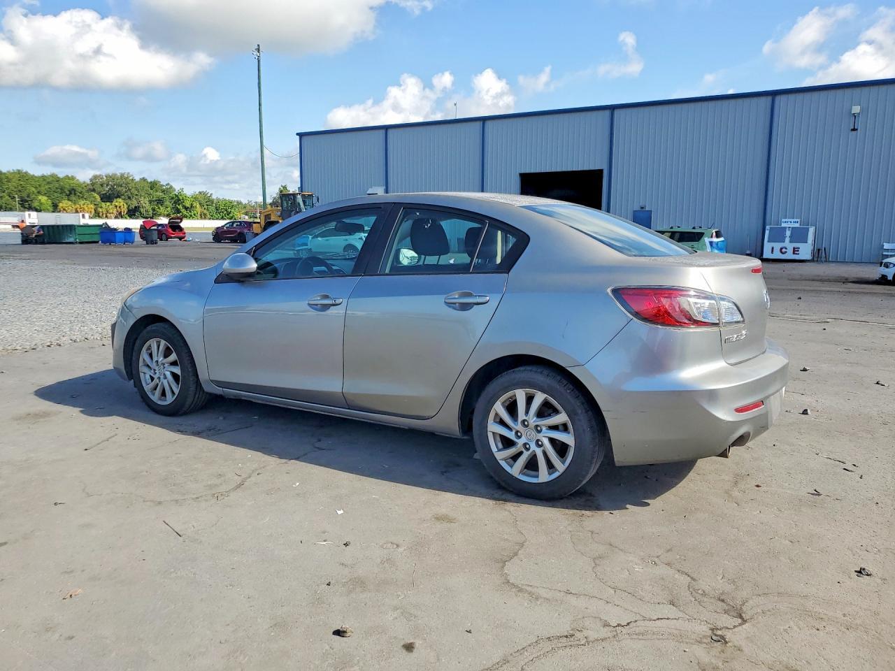 2012 Mazda 3 I - Фото 2