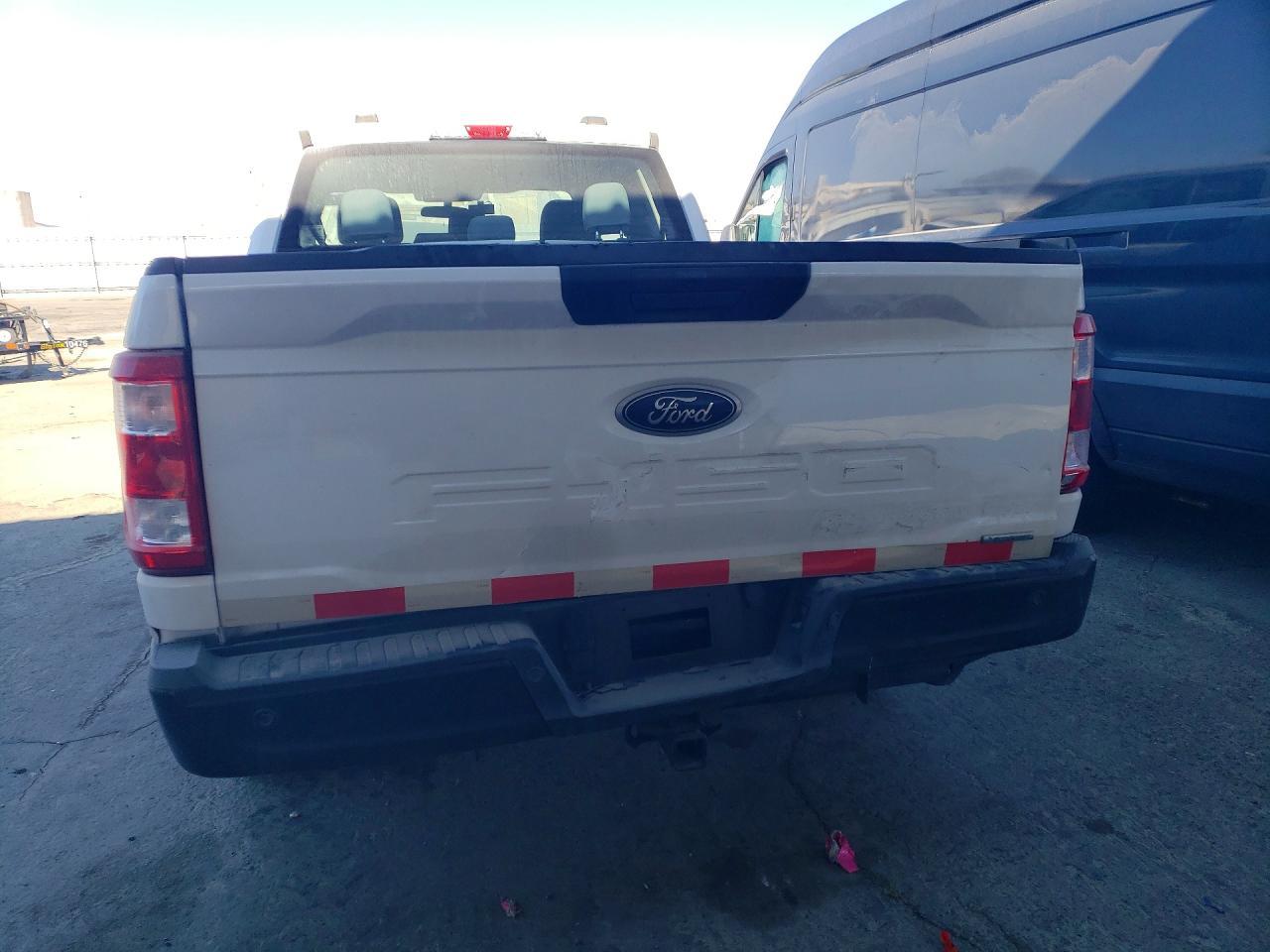 2022 Ford F150 - Фото 6