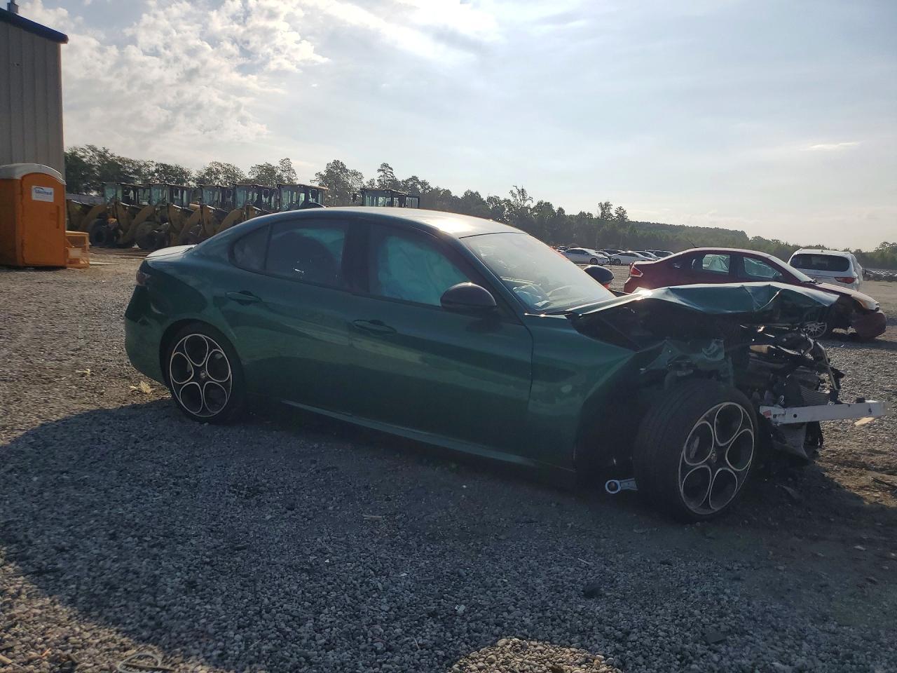 2025 Alfa Romeo Giulia Base - Фото 4