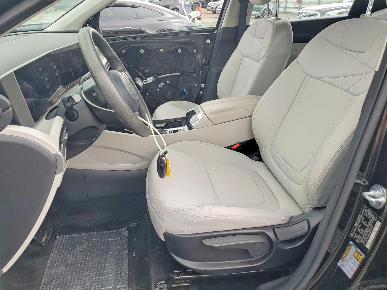 2025 Hyundai Tucson Se - Image 7