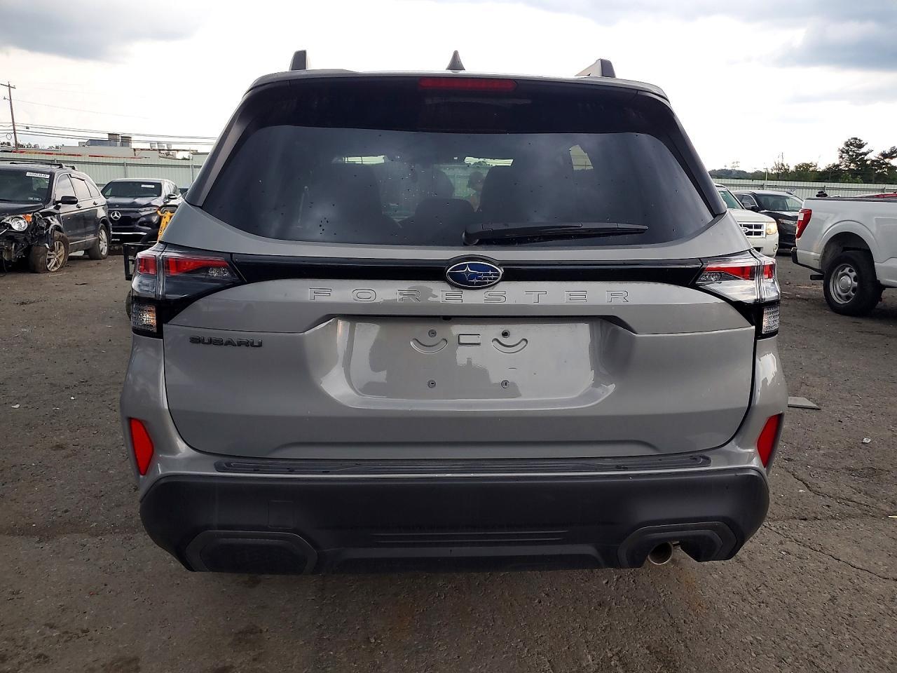 2025 Subaru Forester Limited - Image 6