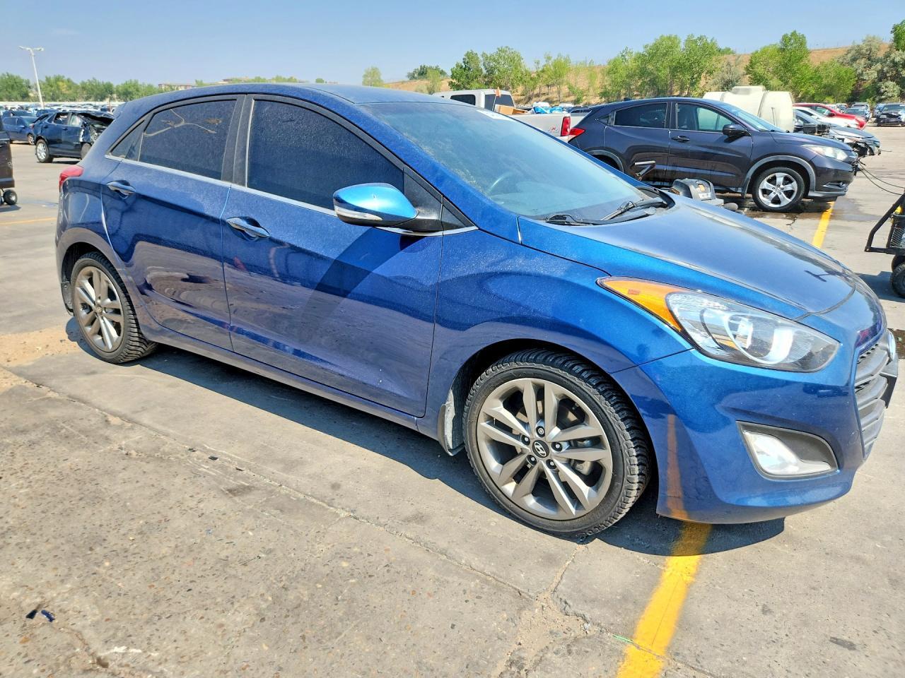 2016 Hyundai Elantra Gt Base - Image 4