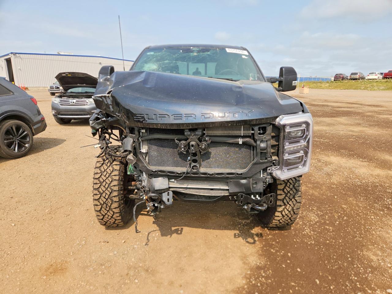 2026 Ford F350 Super Duty - Фото 5