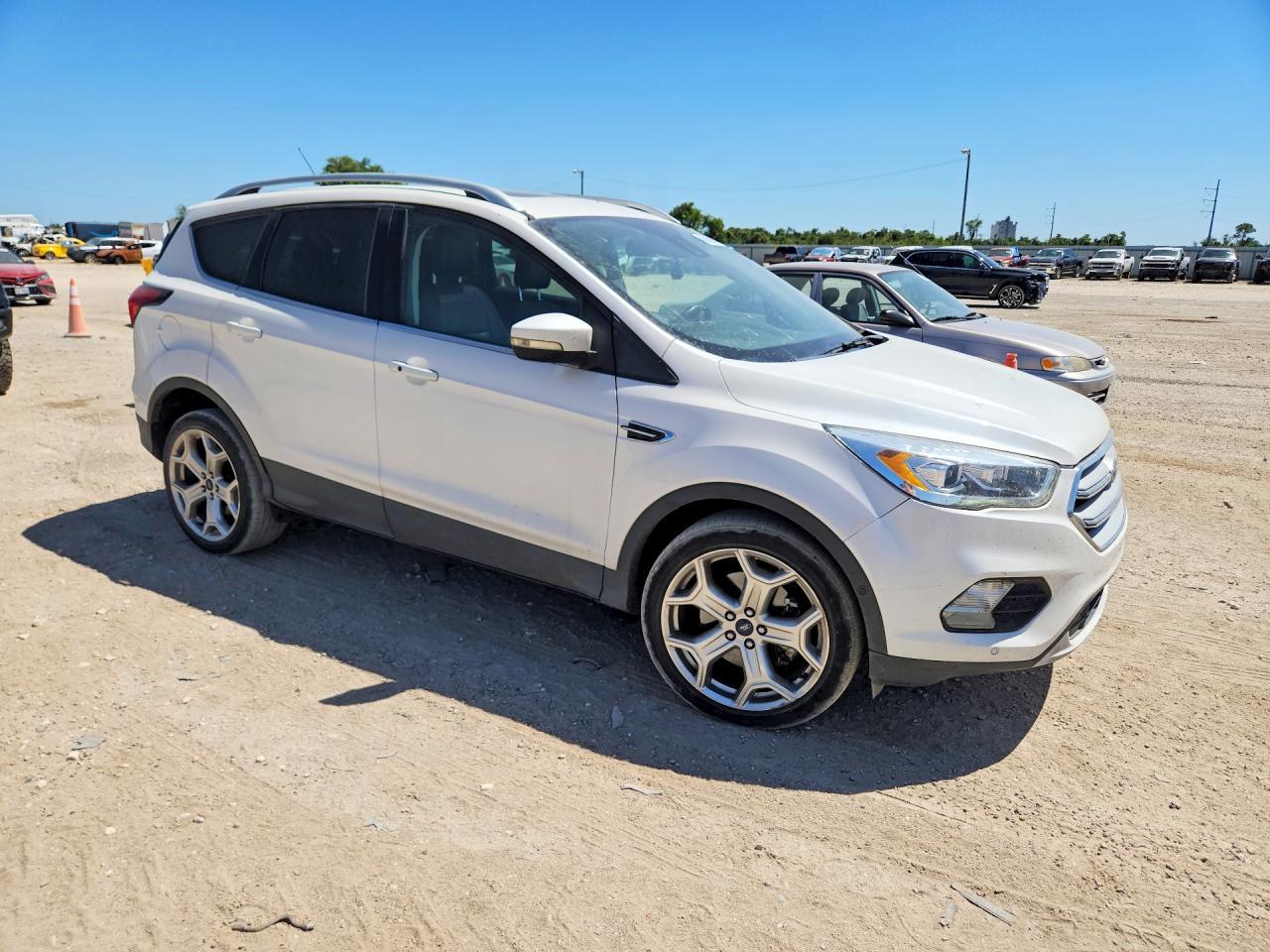 2019 Ford Escape Titanium - Фото 4