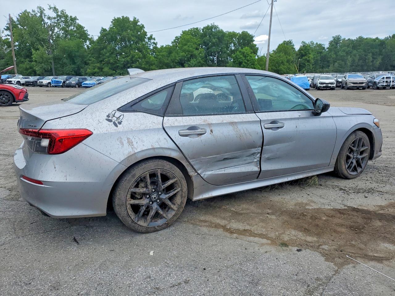 2022 Honda Civic Sport - Фото 3
