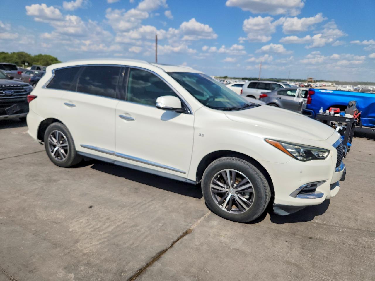 2019 Infiniti Qx60 Luxe - Image 4