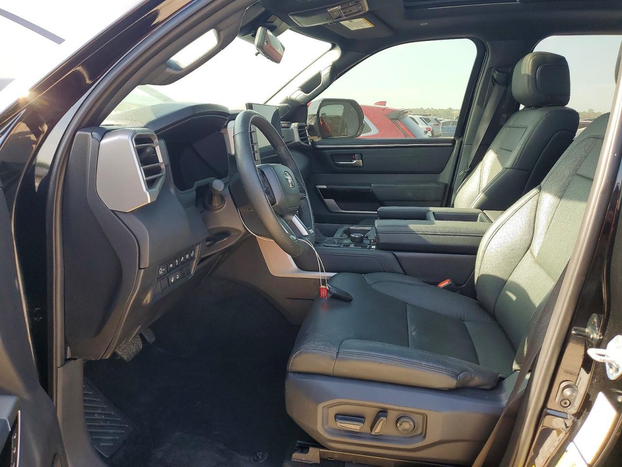 2025 Toyota Tundra Limited - Image 7