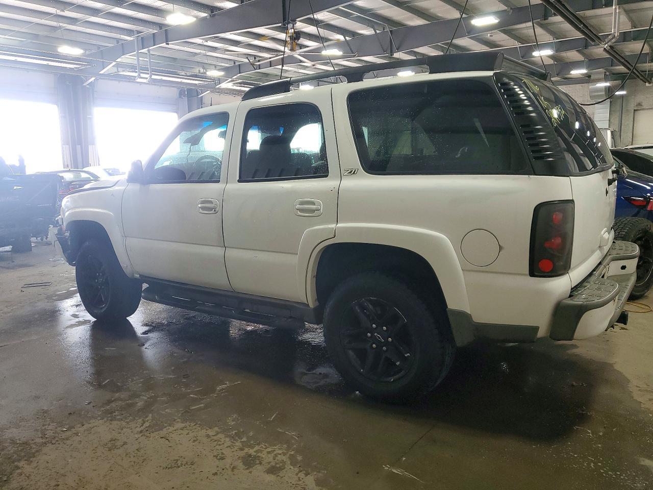 2003 Chevrolet Tahoe K1500 - Фото 2