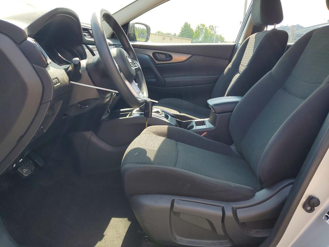 2020 Nissan Rogue Sport S - Фото 7