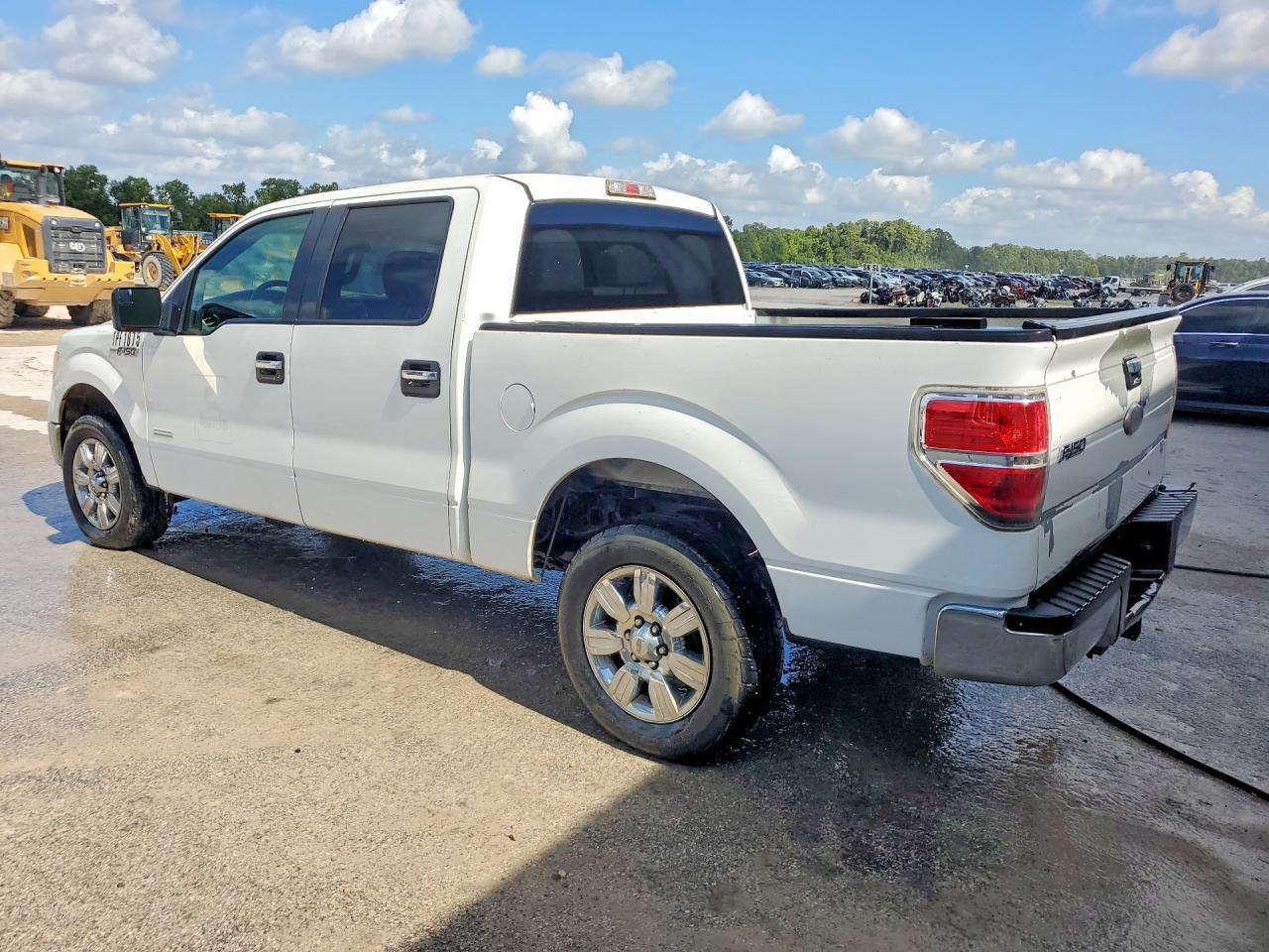 2012 Ford F150 Supercrew - Фото 2