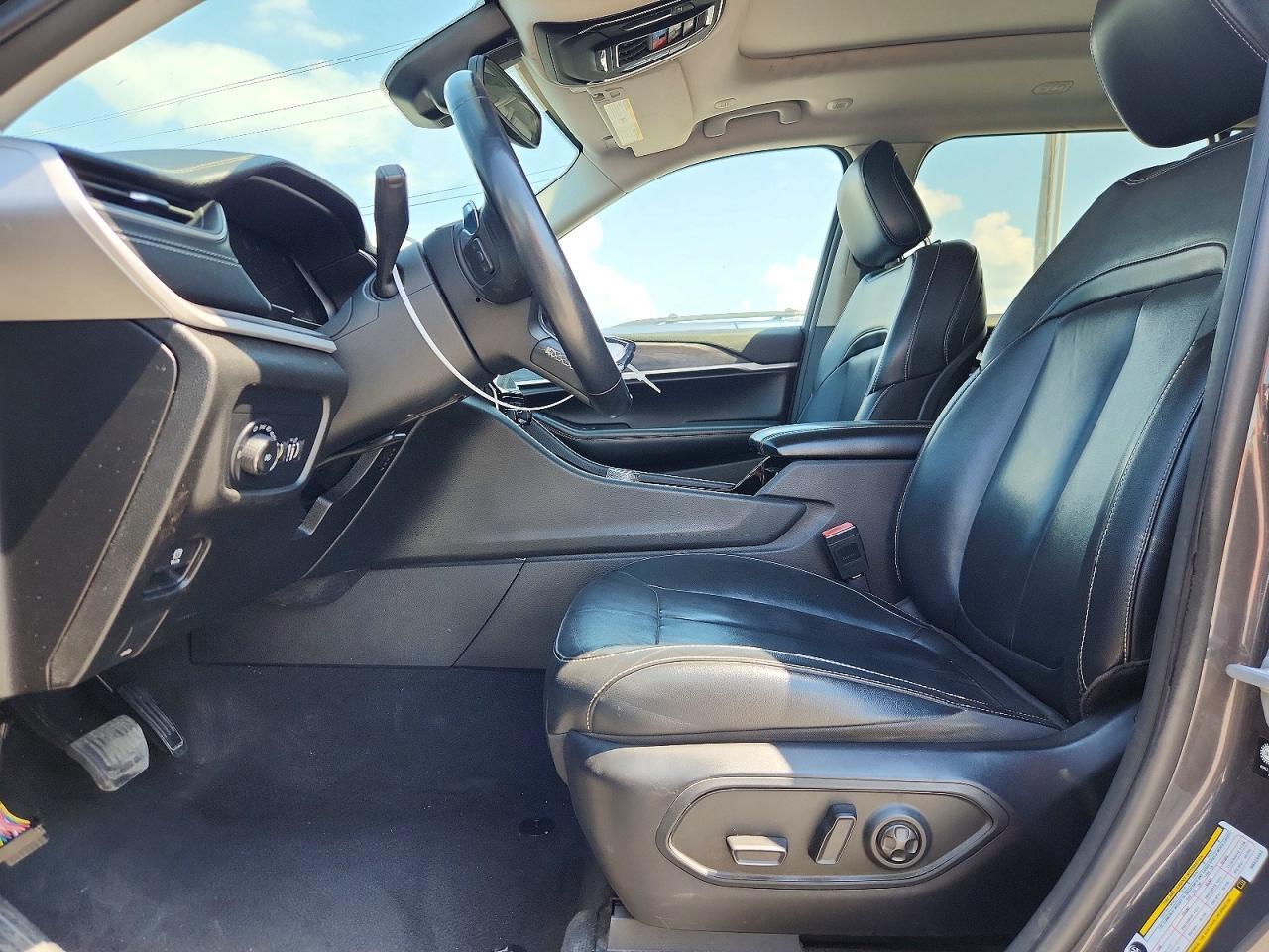 2022 Jeep Grand Cherokee L Limited - Image 7