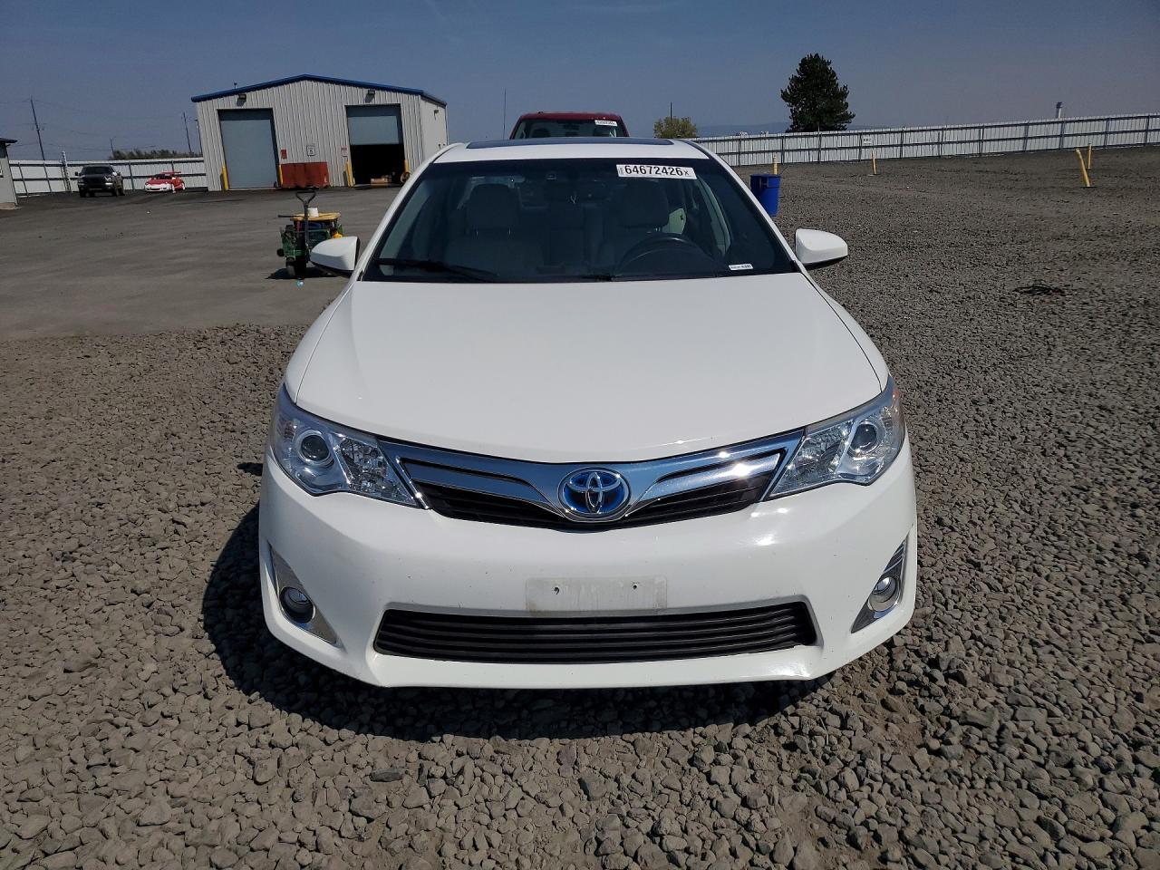 2014 Toyota Camry Hybrid Xle - Image 5