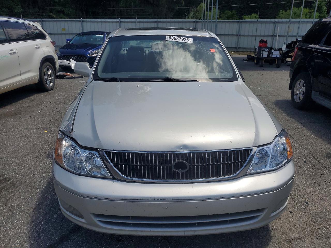 2001 Toyota Avalon Xls - Image 5