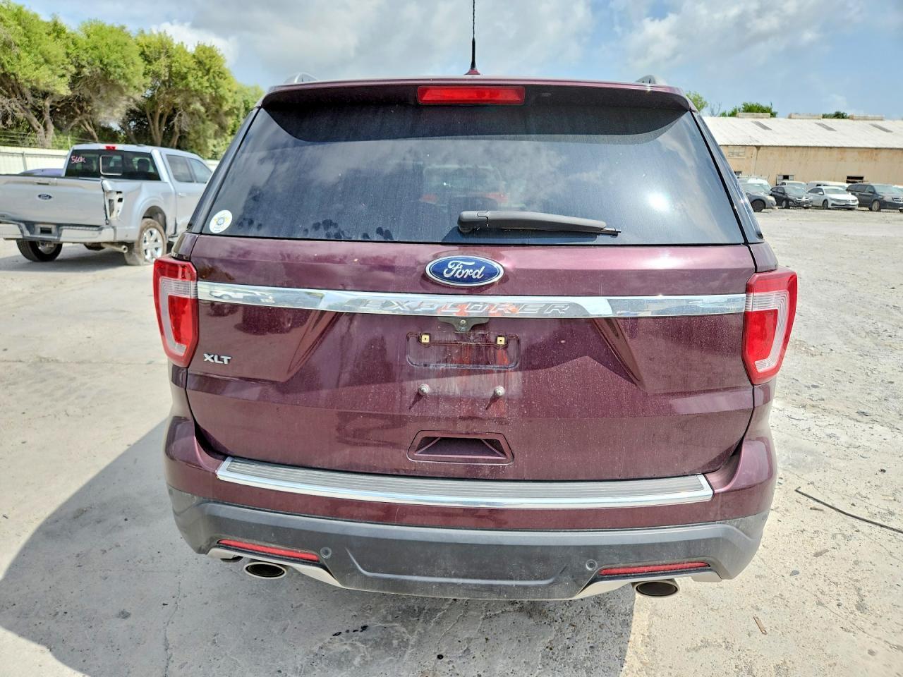 2018 Ford Explorer Xlt - Фото 6