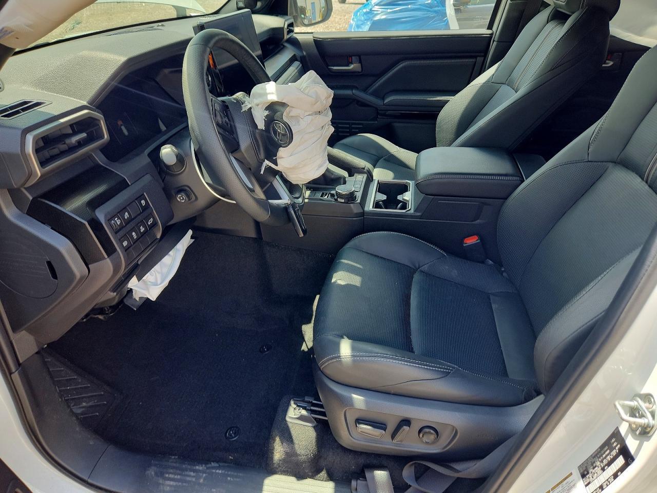 2025 Toyota 4Runner Limited - Фото 7